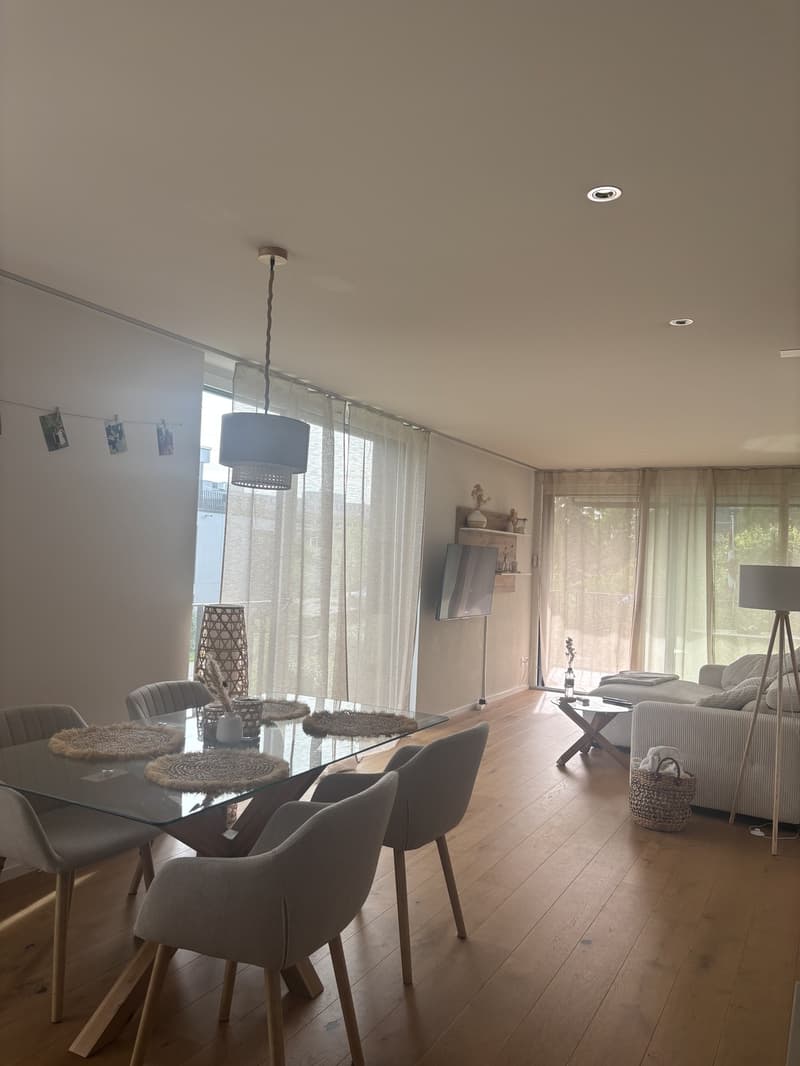 Bello appartamento 2.5 locali a Gümligen (4)