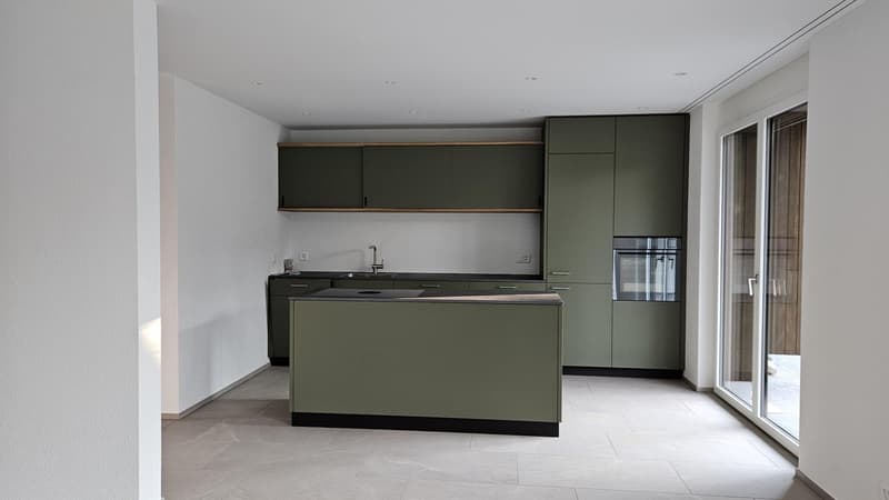 5.5 Room Maisonette Apartment in DEFH with Balcony and Garden (1)