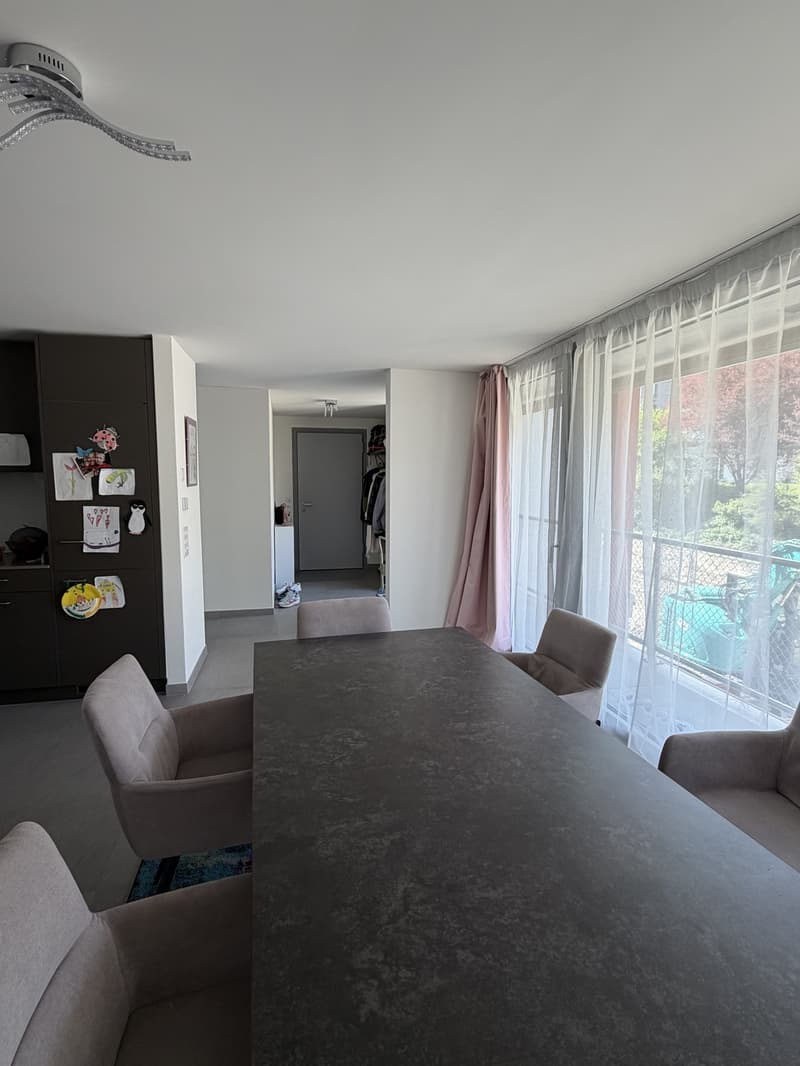 Habitation exclusive avec vue sur le lac, calme, nature et qualité de vie élevée (9)