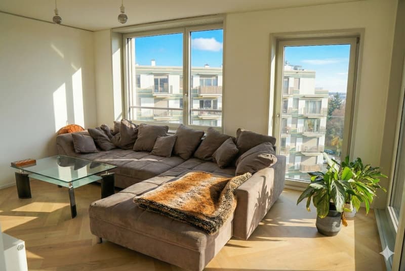Möbliertes Zimmer in Designerwohnung mit Balkon & 2 Bädern (4)