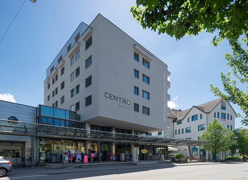 Moderne 2.5-Zimmer-Wohnung (67 m²) zentral in Wetzikon (9)