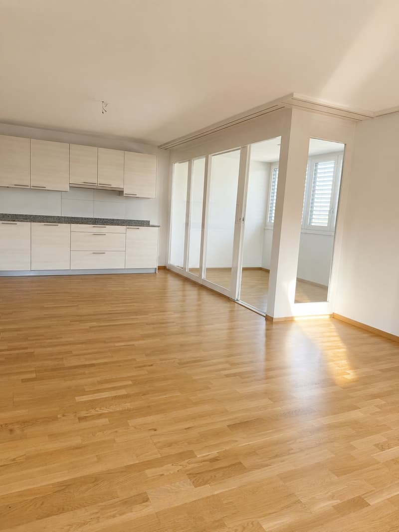 Moderne 2.5-Zimmer-Wohnung (67 m²) zentral in Wetzikon (3)