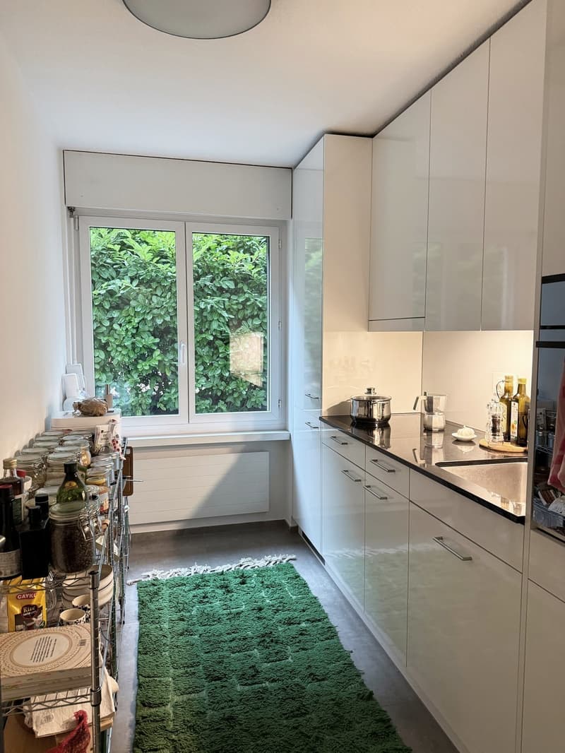 Appartement moderne 2.5 pièces à Seefeld, sous-location à partir de juillet-août (3)