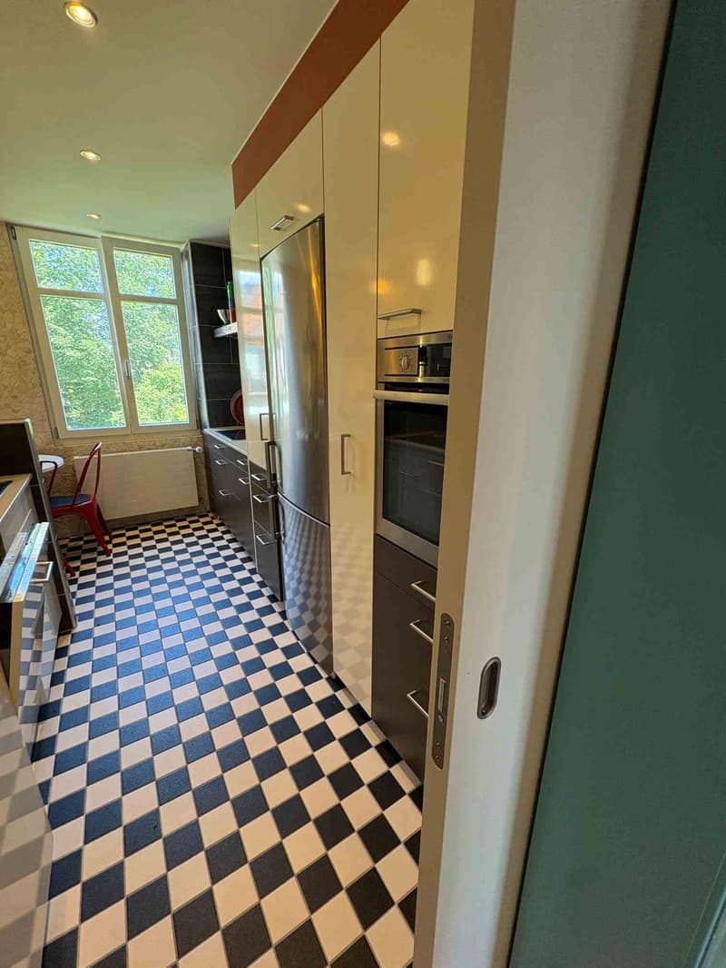 Charmante 3.5-Zimmer-Altbauwohnung im Kreis 6 mit eigener Wellness-Oase ab sofort (11)