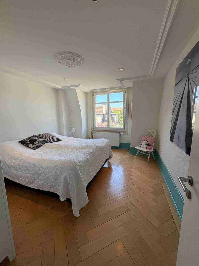 Charmante 3.5-Zimmer-Altbauwohnung im Kreis 6 mit eigener Wellness-Oase ab sofort (6)