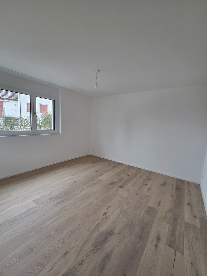 Modern 3.5 room new building apartment in a quiet location (10)
