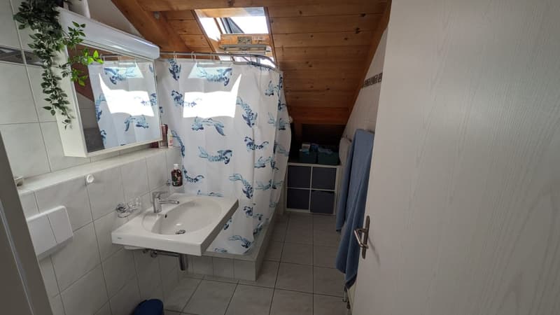 4.5-room attic apartment with charm in a quiet location in Fislisbach (4)