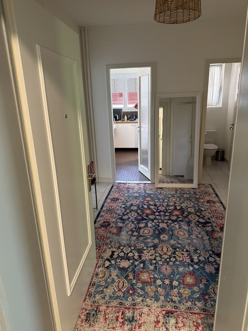 Apartment with a view (1)
