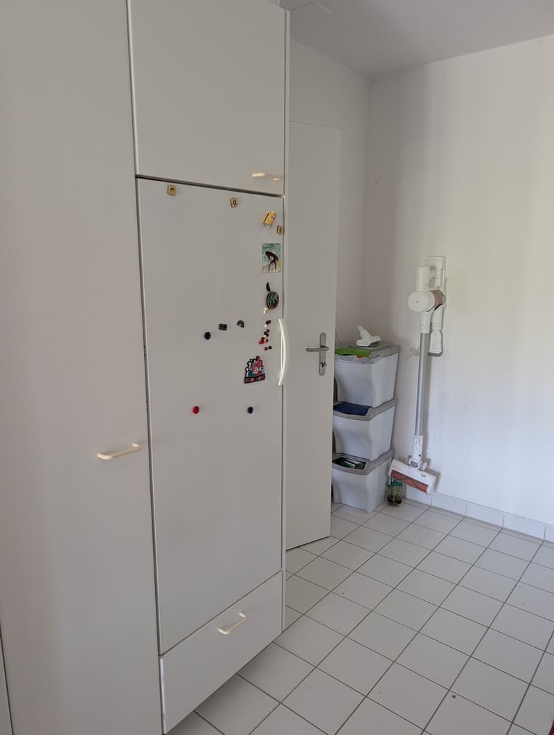 Appartement calme avec terrasse spacieuse (8)