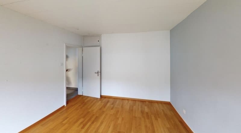 2-Zimmer Wohnung beim Heuried (1)