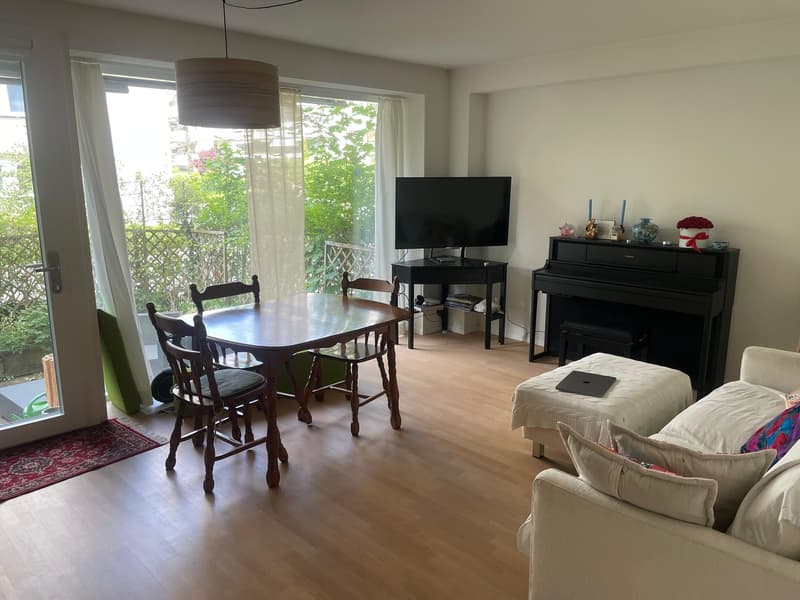 Appartamento bellissimo con giardino in Länggasse! (1)
