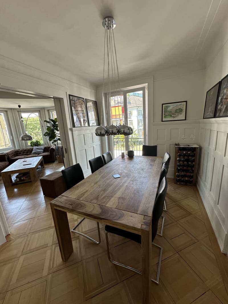 Bright room in a calm, professional WG Seefeld (8008) (3)