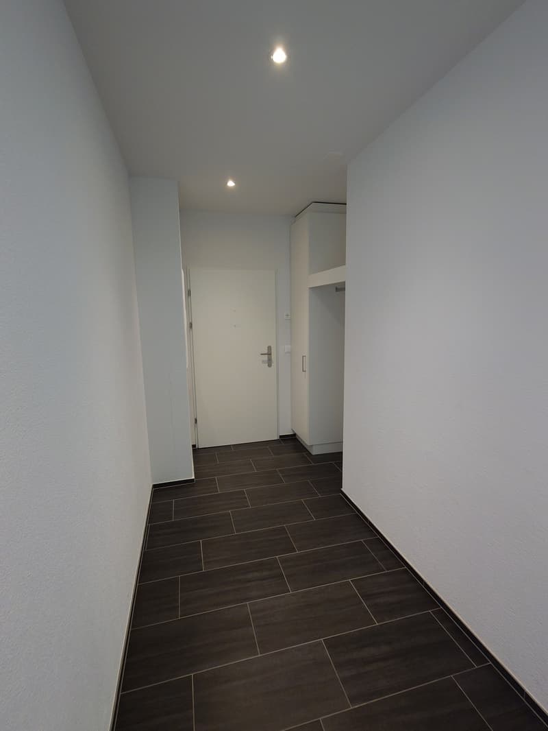 Helle 2.5-Zimmer-Wohnung mit Terrasse (6)