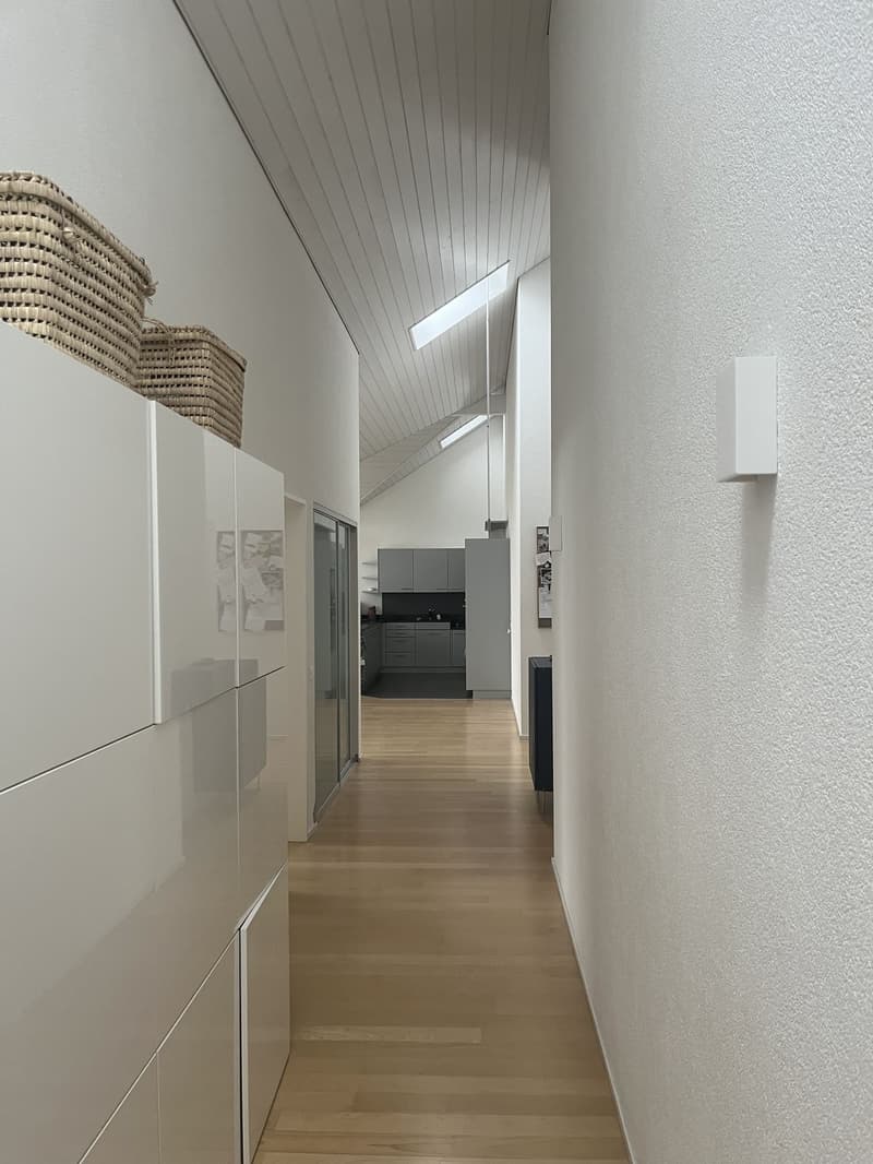Room with private Bath Room and Balcony /Zimmer sit epigene WC und Balkon (6)