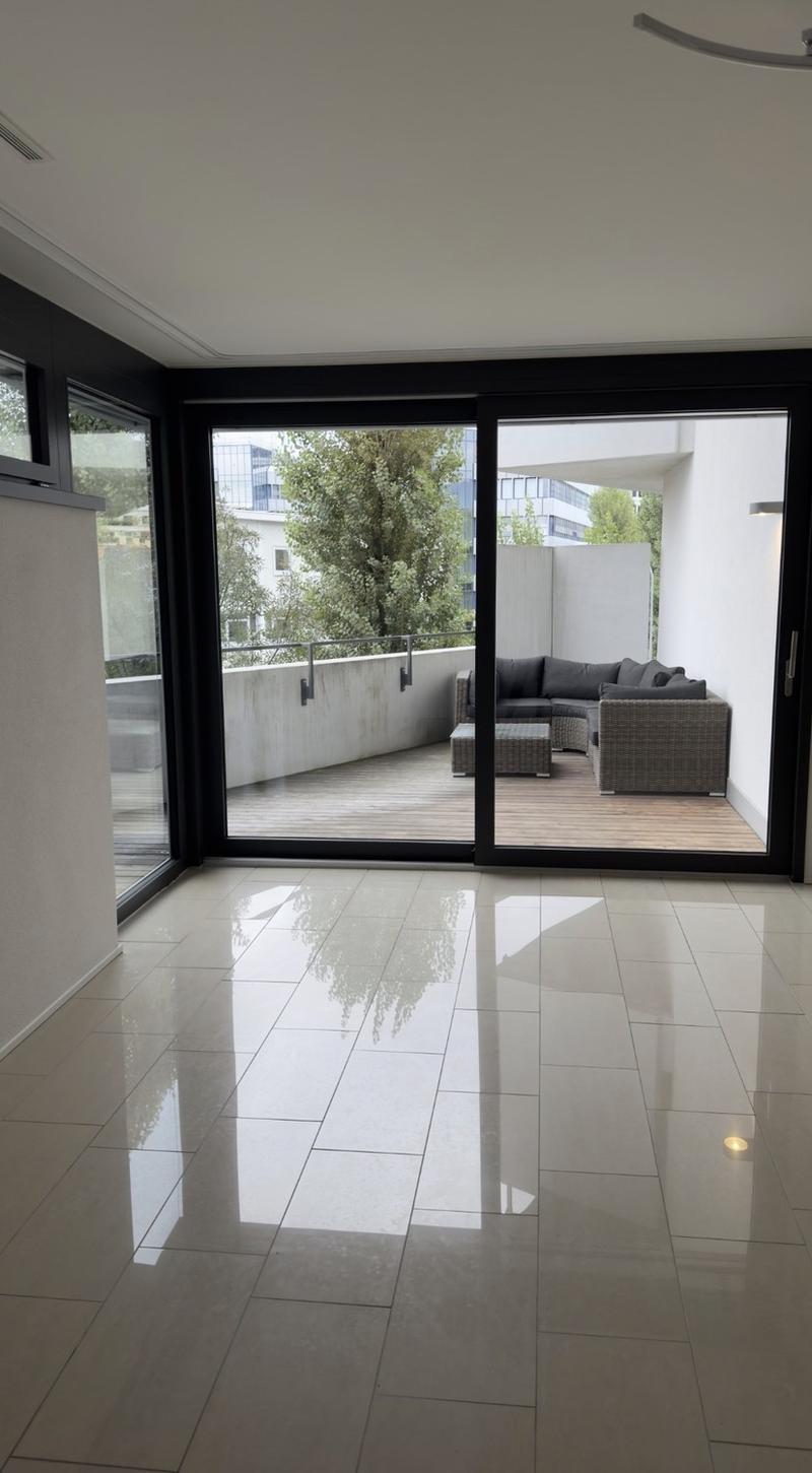 Modern 2,5 apartment for rent (long term contract) (2)