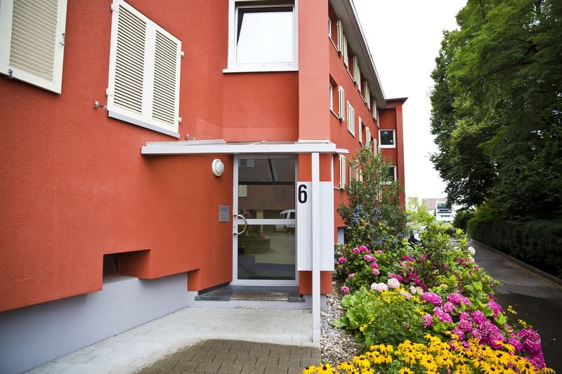 Ruhige sanierte 4-Zi-Whg beim Bahnhof Wetzikon (4)