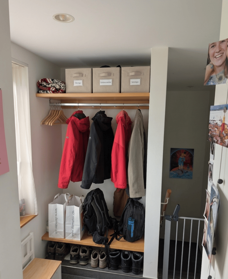 Bright 3.5-room maisonette apartment with large open gallery, open kitchen, and balcony/terrace (9)