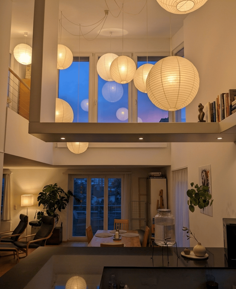 Bright 3.5-room maisonette apartment with large open gallery, open kitchen, and balcony/terrace (1)