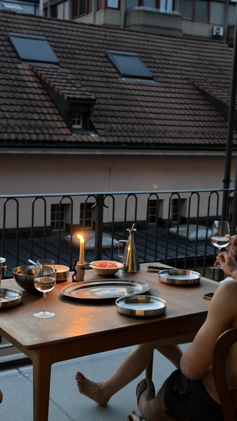 Room in stylish 3-room apartment in Zurich-Witikon from August 1st (3)