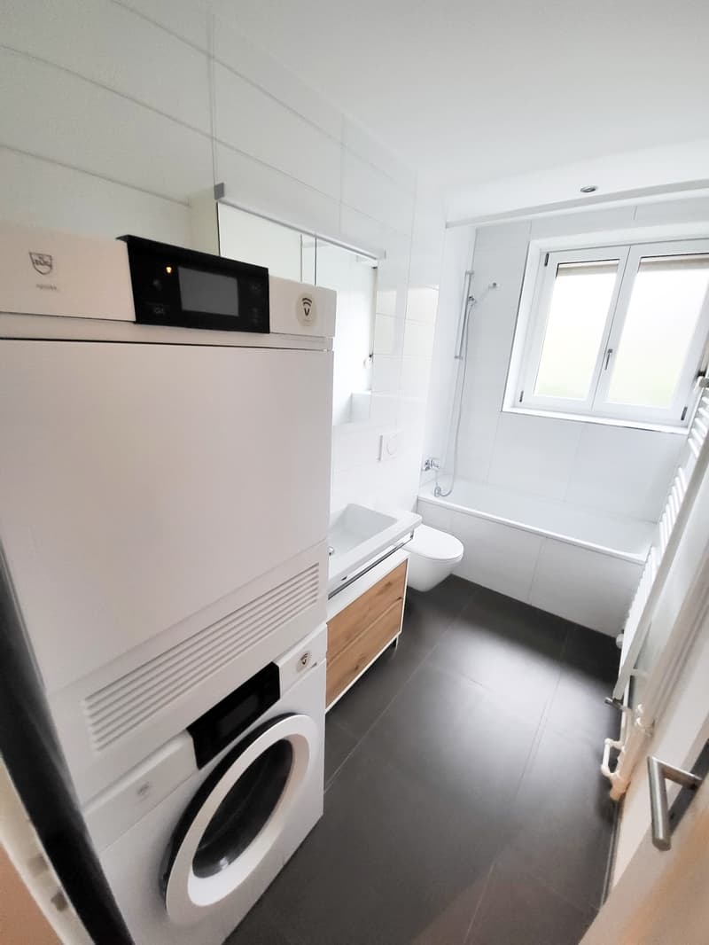 Charmante 3-Zimmer-Altbauwohnung mit Balkon an der Muristrasse, Bern (6)