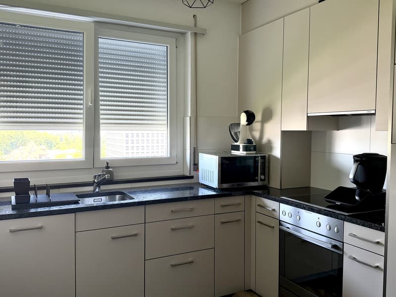 Helle 3.5-Zimmer-Wohnung mit Balkon in Bern Wankdorf (12)