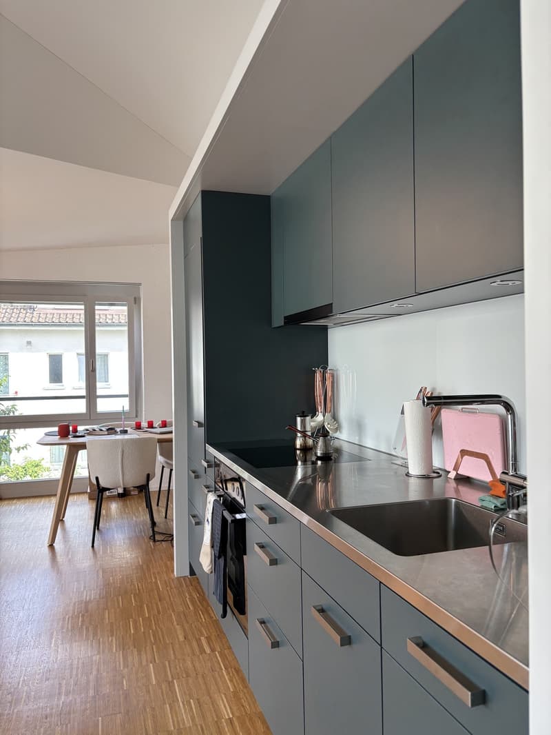 Eine helle und schöne Wohnung in der Nähe des Waldes (5)