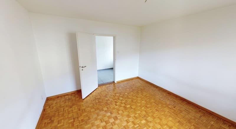 2 1/2 Rooms Apartment (8)