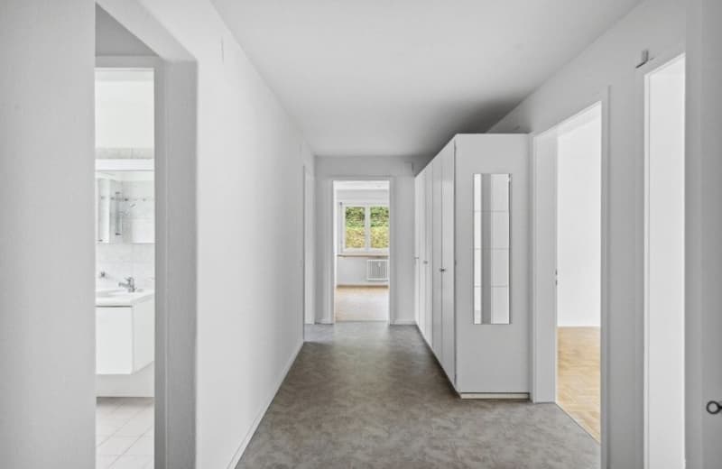 Licht durchflutete 4,5 Zimmer Wohnung in Gattikon (2)