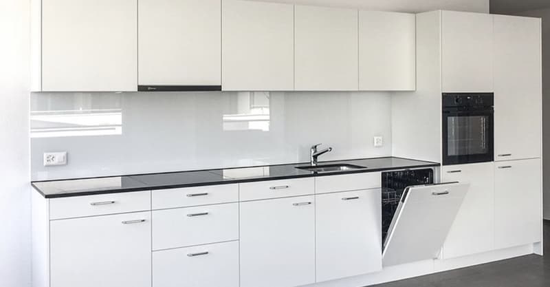Moderne 3.5 Zimmerwohnung in Rothenburg (3)