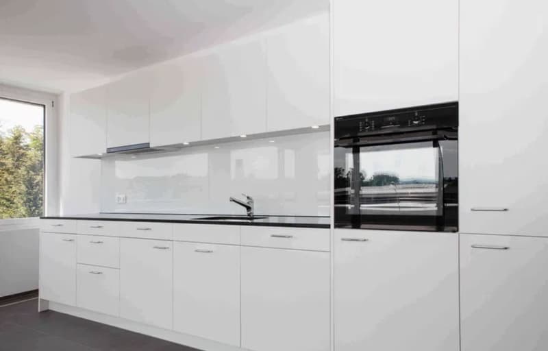 Moderne 3.5 Zimmerwohnung in Rothenburg (4)