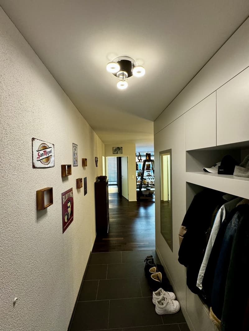 Möblierte 2.5Zi Wohnung in Zürich (2)