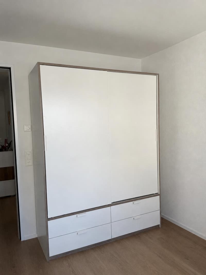 Appartement de 3,5 pièces lumineux et bien entretenu à Zürich-Altstetten CHF 2,920/mois (y compris les utilités) Disponible à partir du 1er septembre 2026 (10)