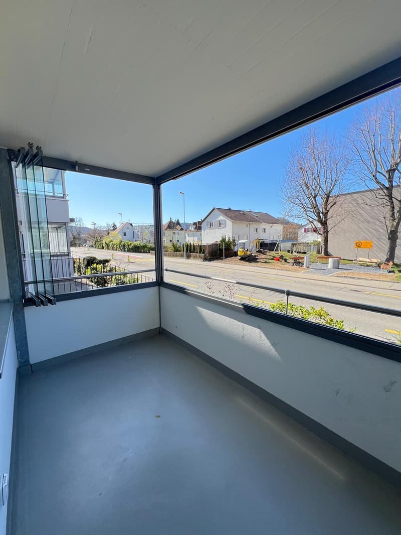 Modern 3.5-room apartment with balcony and loggia in Wettingen, available immediately! (9)