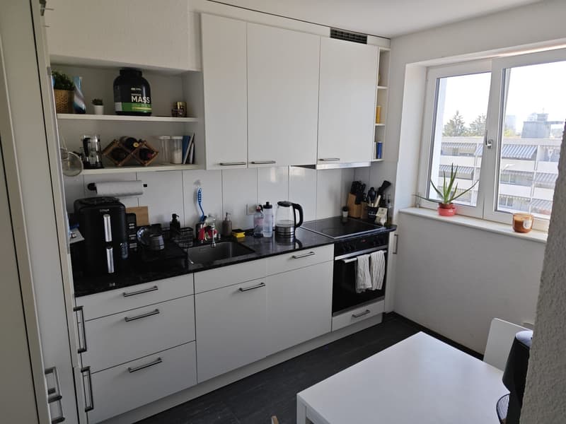 Appartement meublé avec balcon - Parfait pour les couples (4)