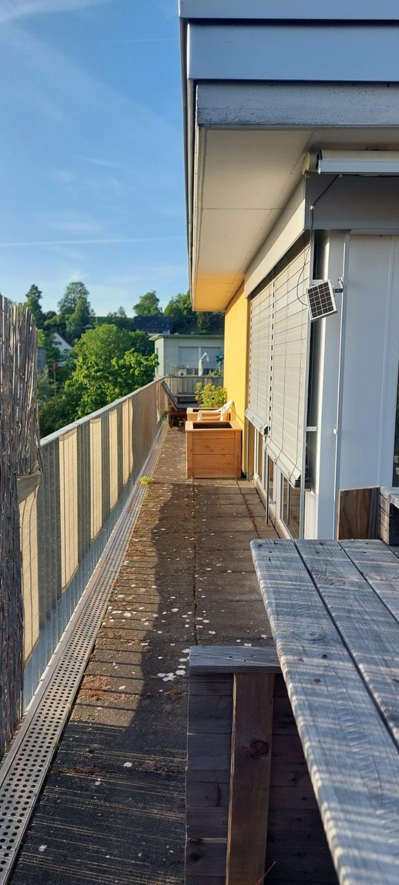 Attikawohnung mit grosser Terrasse 3.5 Zimmer (6)