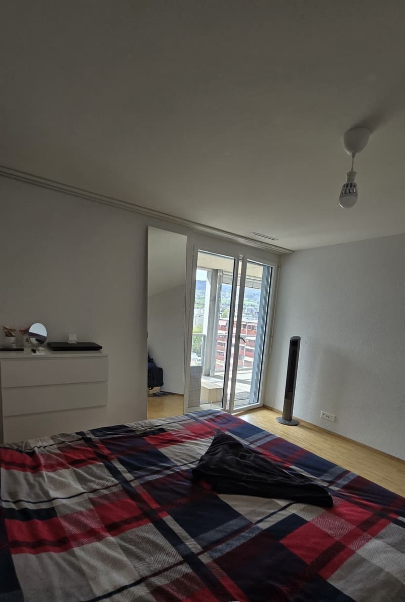 Helles und geräumiges Apartment unter dem Marktpreis aufgrund von zeitweiliger Untervermietung (7)