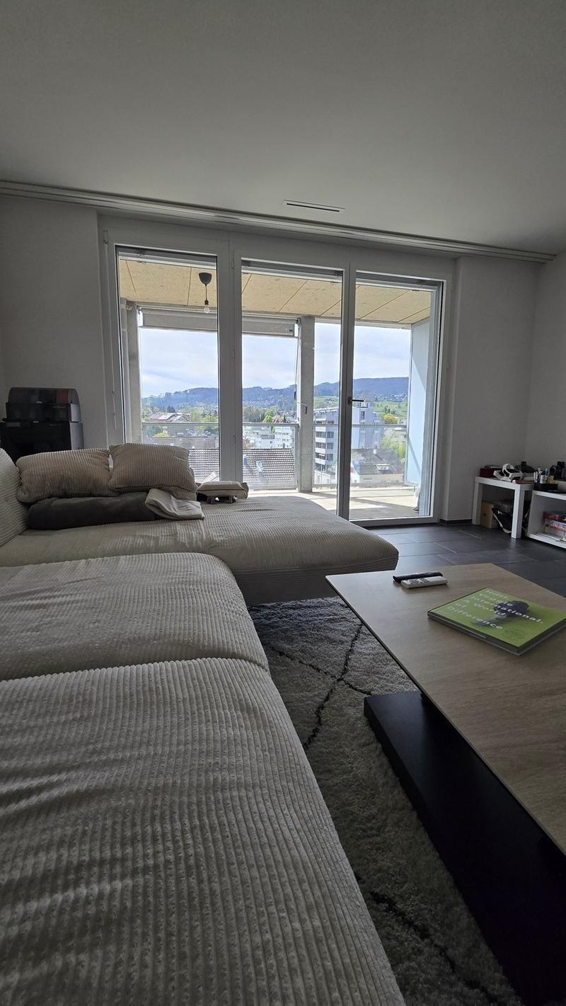 Helles und geräumiges Apartment unter dem Marktpreis aufgrund von zeitweiliger Untervermietung (3)