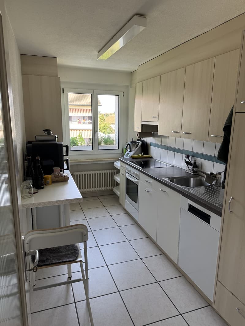 Helle 3-Zimmer-Wohnung mit Balkon in Oberwinterthur (5)