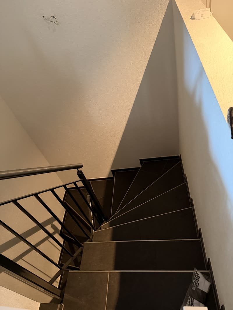 4.5 ZI MAISONETTE- WOHNUNG MIT TIEFGARAGENPLATZ (10)