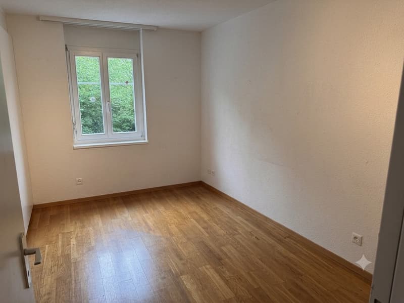 Spacious 4.5-room apartment on the idyllic village edge of Esslingen (6)