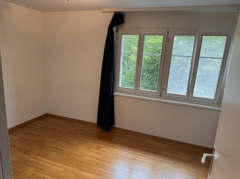 Spacious 4.5-room apartment on the idyllic village edge of Esslingen (4)