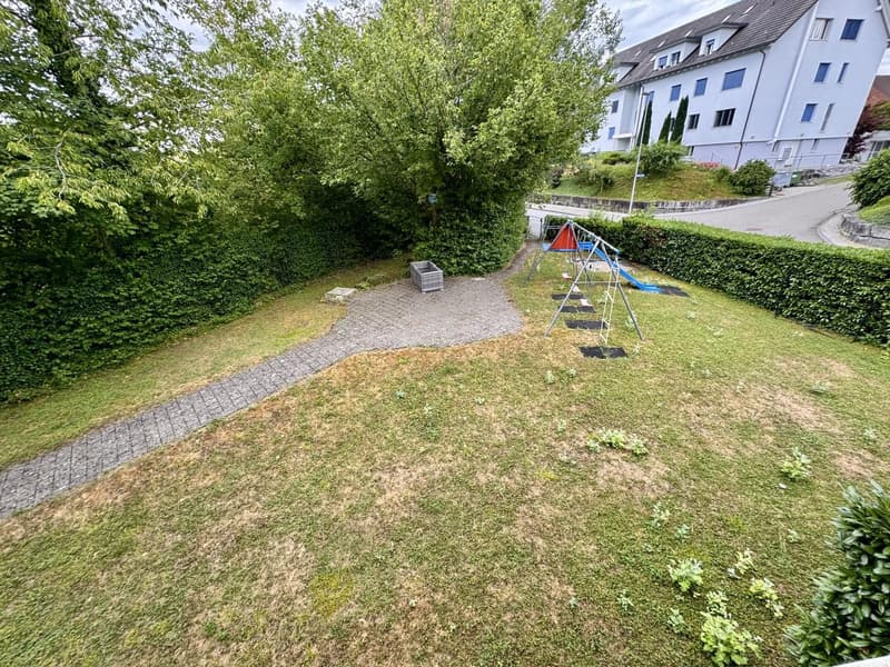 Spacious 4.5-room apartment on the idyllic village edge of Esslingen (11)
