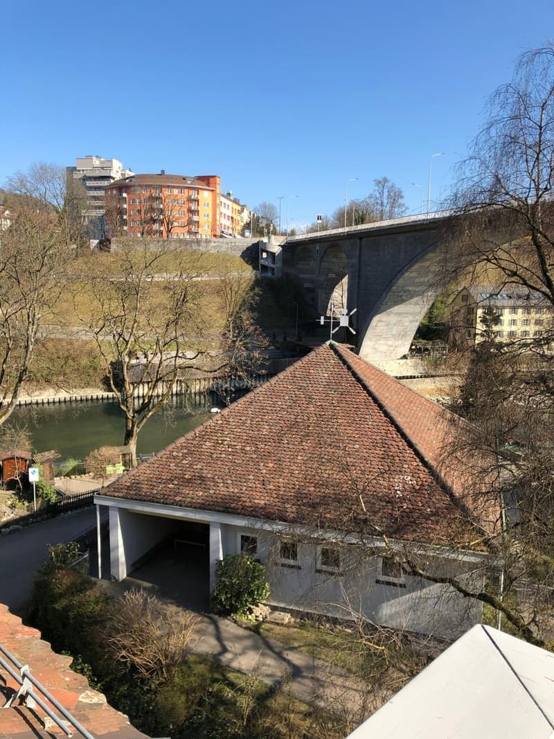 Charmante 5.5 Zimmer Wohnung in der Altstadt Badens zu vermieten (3)