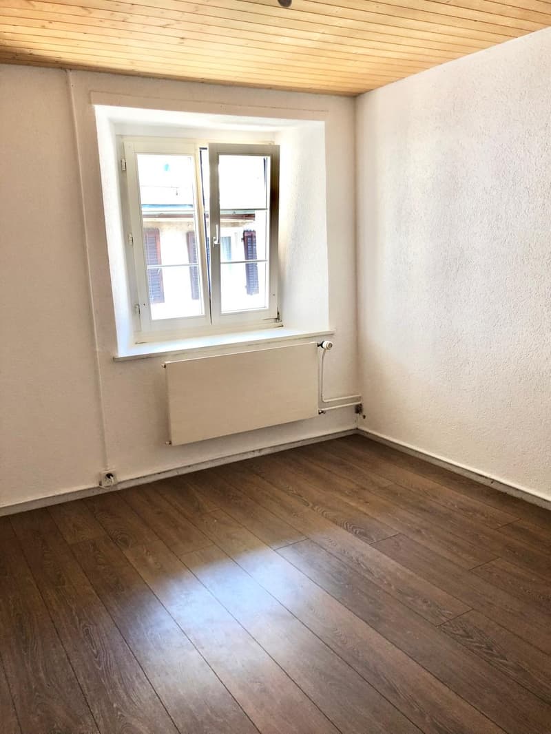 Charmante 5.5 Zimmer Wohnung in der Altstadt Badens zu vermieten (13)