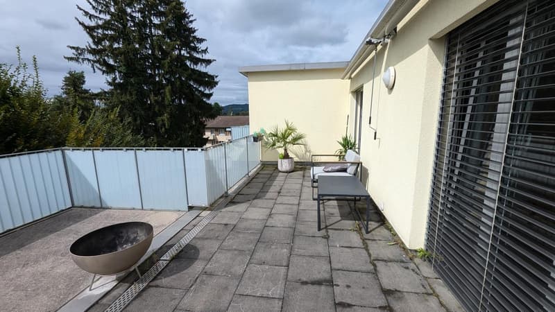 Appartamento attico luminoso 3,5 locali direttamente alla stazione di Glanzenberg - disponibile immediatamente! (11)