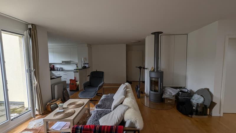 Appartamento attico luminoso 3,5 locali direttamente alla stazione di Glanzenberg - disponibile immediatamente! (6)