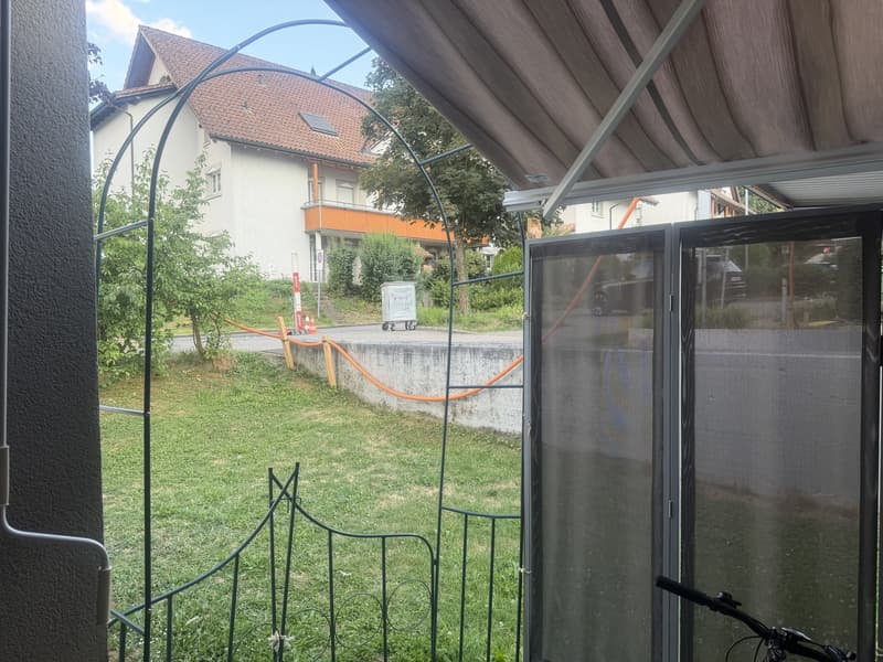 Bright 5.5-room apartment with large garden in Spreitenbach Available immediately or by arrangement (8)