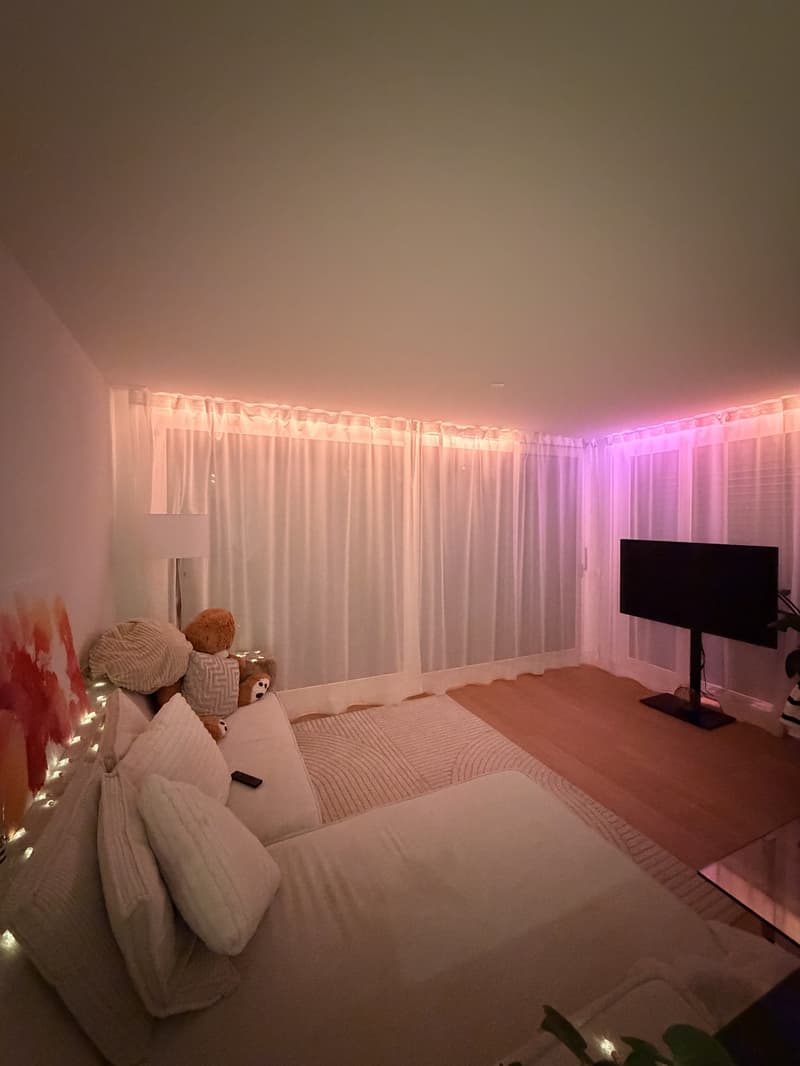 Wunderschöne 2.5 Zimmerwohnung mit grosser Terrasse im Quartier (2)