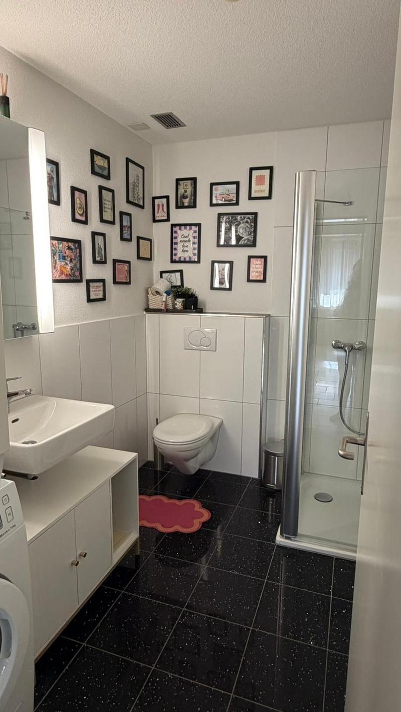 Zur Untermiete: Charmante Wohnung inkl. 1 Parkplatz / Charming apartment for sublet, including parking space (6)