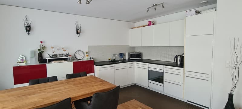 Pretty 2.5 room apartment close to nature (3)